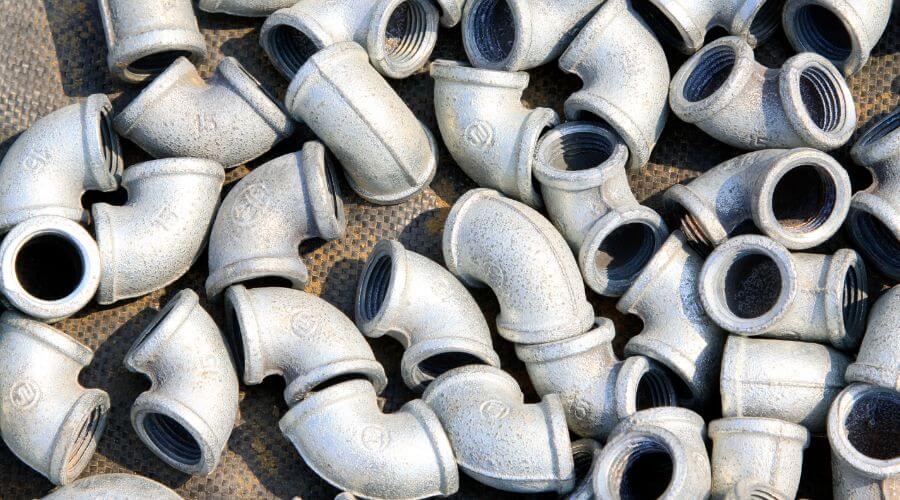 Professional gutter cleaning in Papineau, IL